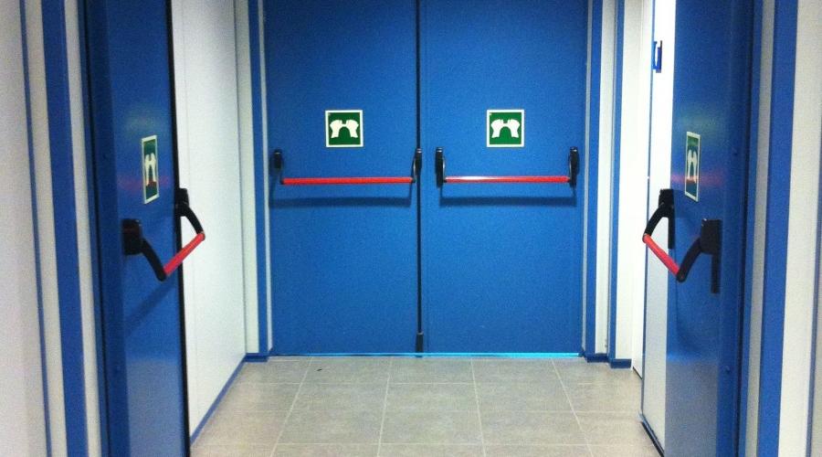 Otros modelos de puertas y automatismos / Cortafuegos y multiuso / 